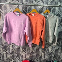 AV-0863 Champion Reverse Weave Sweatshirts