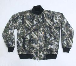 CR1252 Upcycled Carhartt Reversible Camo Arbeitsja..
