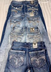 CR6447 Vintage Rock Revival Men’s Jeans