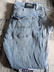 トミー・ヒルフィガー ジーンズ