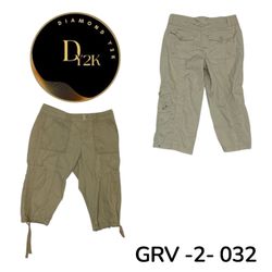 Y2K Streetwear Cargo Capri | Iconic 2000s Fashion ..