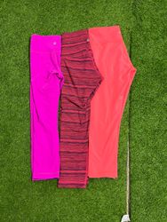 Tv 37 lululemon capri 13P