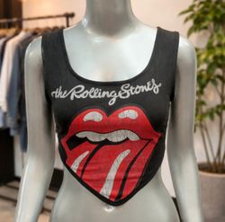 Überarbeitete Musik-Tee-Ärmellose Tops