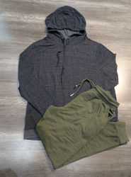 3613 - Pantalons de sport, Veste, Sweat-shirts à c..