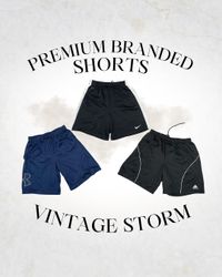 Pantaloni corti di marca premium