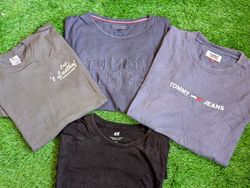 Tommy Hilfiger, H&M et Fruit of the Loom Mix T Shi..