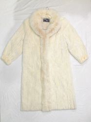 Real Fur Vintage Y2K Coats – Mink, Fox etc & Premi..