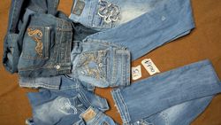 Damen Y2K bestickte Bootcut-Jeans 👖