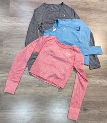 3889 - Gymshark Crop Top