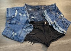 3921 - H&M , Forever 21, Y2K Style Shorts