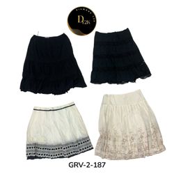 Black & White Cotton Skirt – Classic Comfort (GRV-..