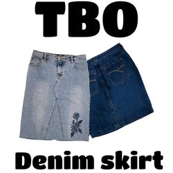 Denim skirt