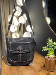 Coach bags twist lock