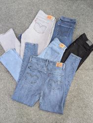 CRZ1958 Ladies Levi’s Jeans