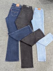 ZV1959 Ladies Levi’s Jeans
