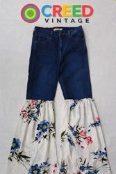 CR6812 Upcycled Flare Jeans