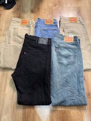 AVG-0297 Levi’s Jeans
