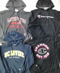 CR6921 Vintage Champion Hoodies