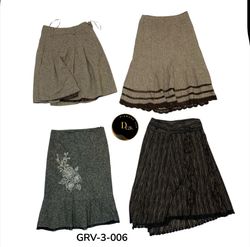 High-Quality Wool Skirt – Soft, Comfortable & Chic..