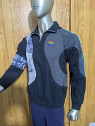 Upcycle Adidas sweatshirt tapestry blanket half zi..