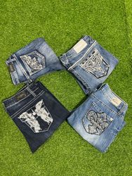 Yv257 Embroidered Jean 9P