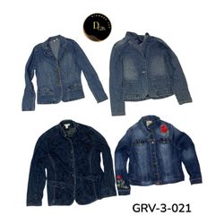 Retro Denim Jacket – Premium Early 2000s Vintage O..