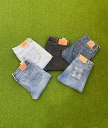 Levis 501 Jeans