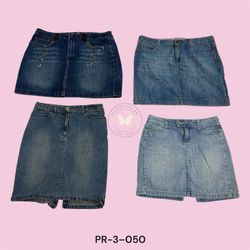 Women’s Classic Blue Denim Midi Skirt – High Waist..