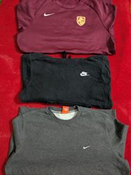 Nike sweatshirt