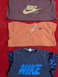 Nike sweatshirt