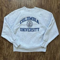 Pull à capuche de marque