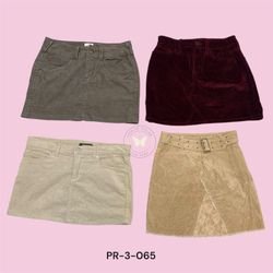 Courday Chic: Trendy Mini Skirts for Every Occasio..