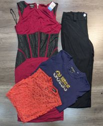 4242 - Guess T-Shirts, Blouse, Dress, Sweatshirt,P..