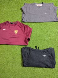 Nike sweatshirt and hoodie
