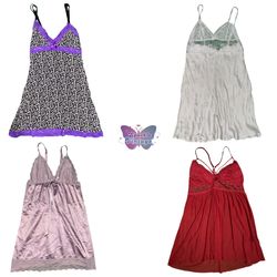 Vintage Women’s Lace Slip & Babydoll Nightwear Bun..