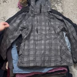 NORTH FACE WATERPROOF & WINDBREAKER JACKETS