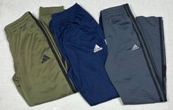 Adidas pant WR_01138