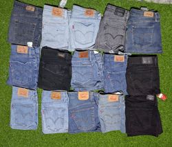 LEVI’S MINI SKIRTS (C 74)