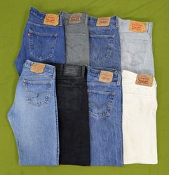 RV2504 Levi's 501 Jeans