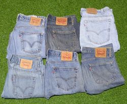 LEVI’S JEANS (A 25)