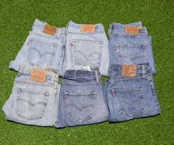 LEVI’S JEANS (A 26)