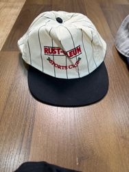 AVG-0355 Vintage Style Caps