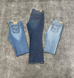 Vintage Levi’s Bootcut Jeans - (19/03)
