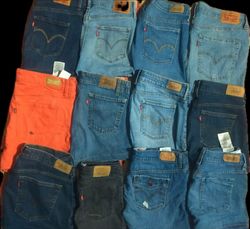 LEVI'S SHORTS (ID 1252)