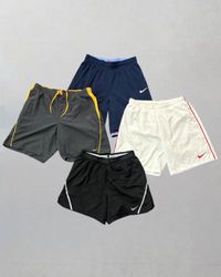 Vintage Nike Shorts | N24326