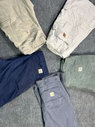 カーハートのパンツ