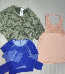 #231 Gymshark トップス