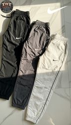 Vintage NIKE Trackpants - TNT2603