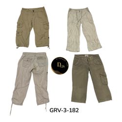 Y2K Cargo Capri Pants – Vintage Streetwear Essenti..