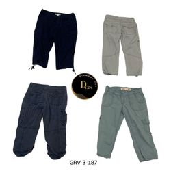 Y2K Cargo Capri Pants – Minimal Utility Aesthetic ..